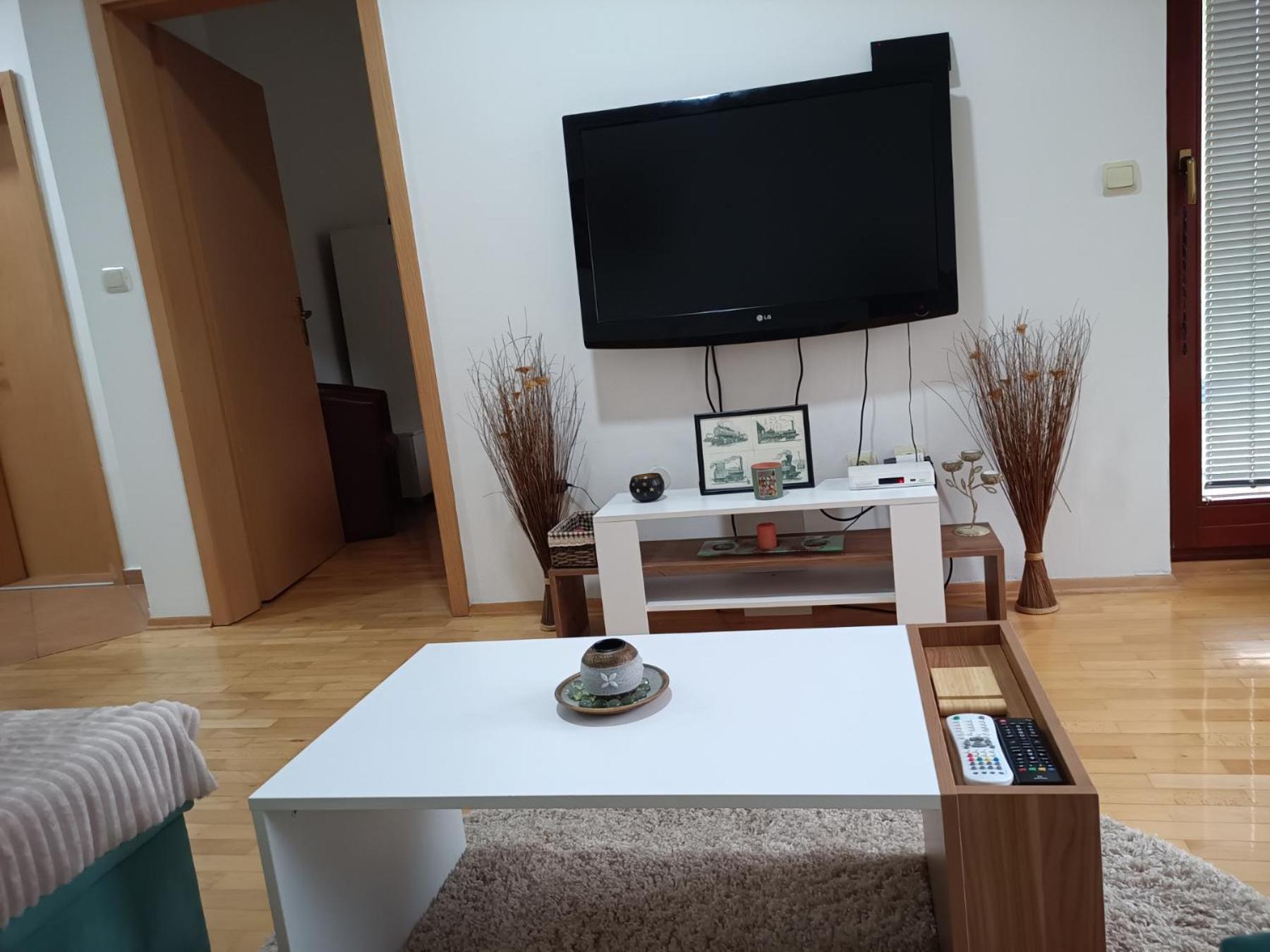 Centar Apartment Aleks Skopje Exterior photo
